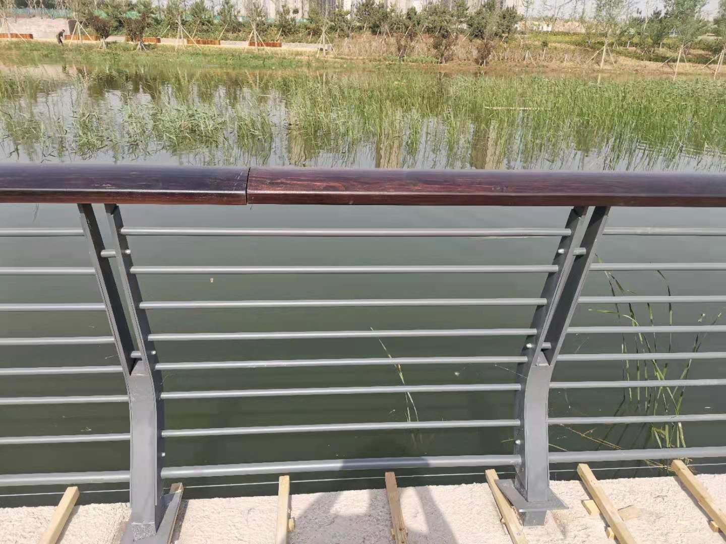 六安市桥梁防撞护栏灯光护栏 - 推荐